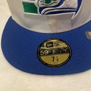 New Era Seattle sea hawk fitted hat. Brand new size 7 7/8